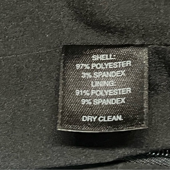 White House Black Market sleeveless dress. - Picture 11 of 12